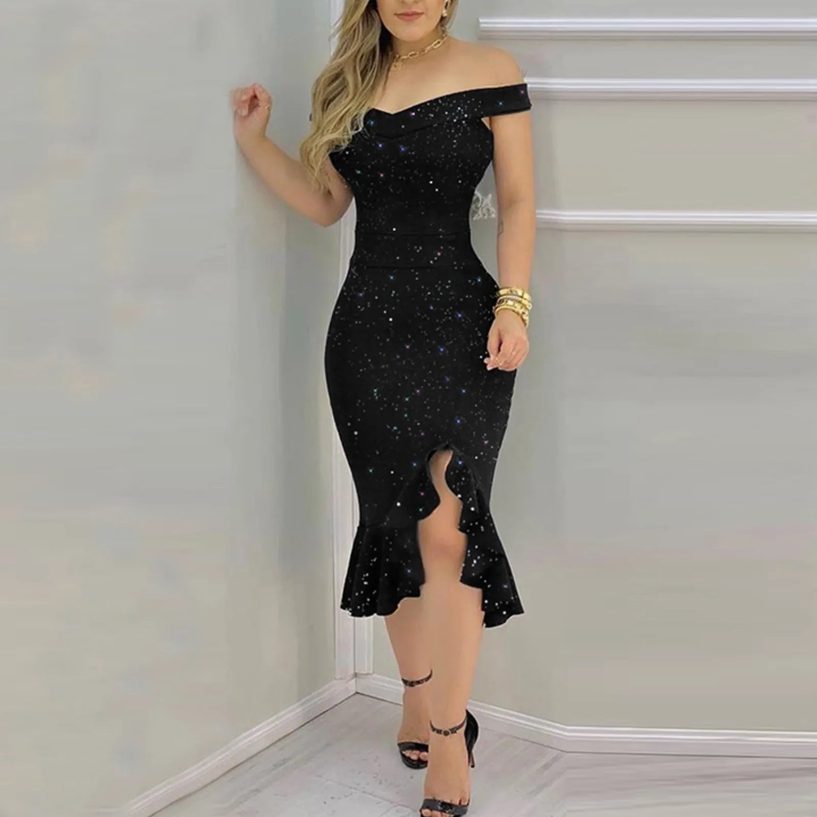 Vestido Aria – Verão Ombro a Ombro com Paetês e Babado
