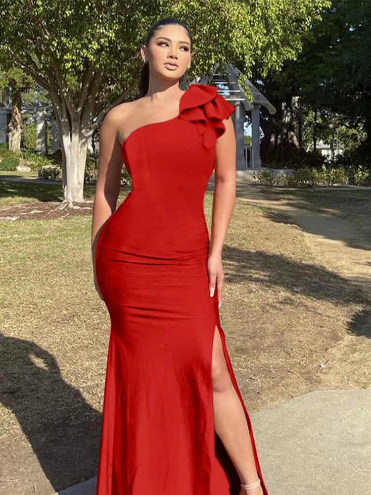 Vestido Aria Verão  – Fenda Lateral, Ombro Único, Sem Mangas e Design Sexy