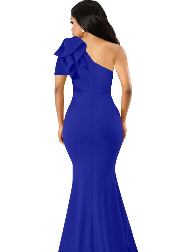 Vestido Aria Verão  – Fenda Lateral, Ombro Único, Sem Mangas e Design Sexy